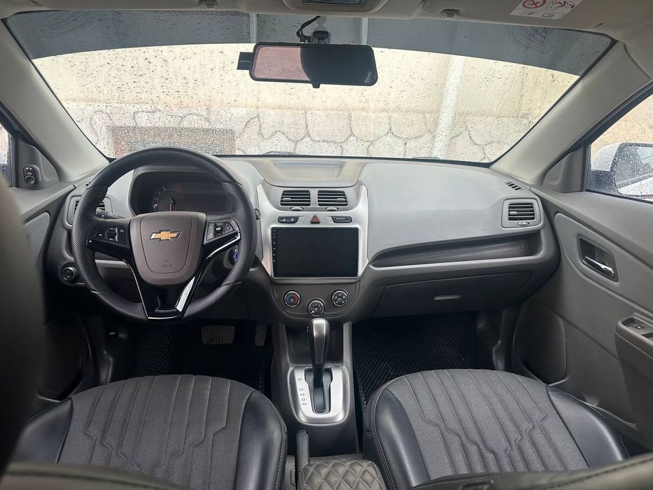 Кобальт машинаси  срочна сотилади