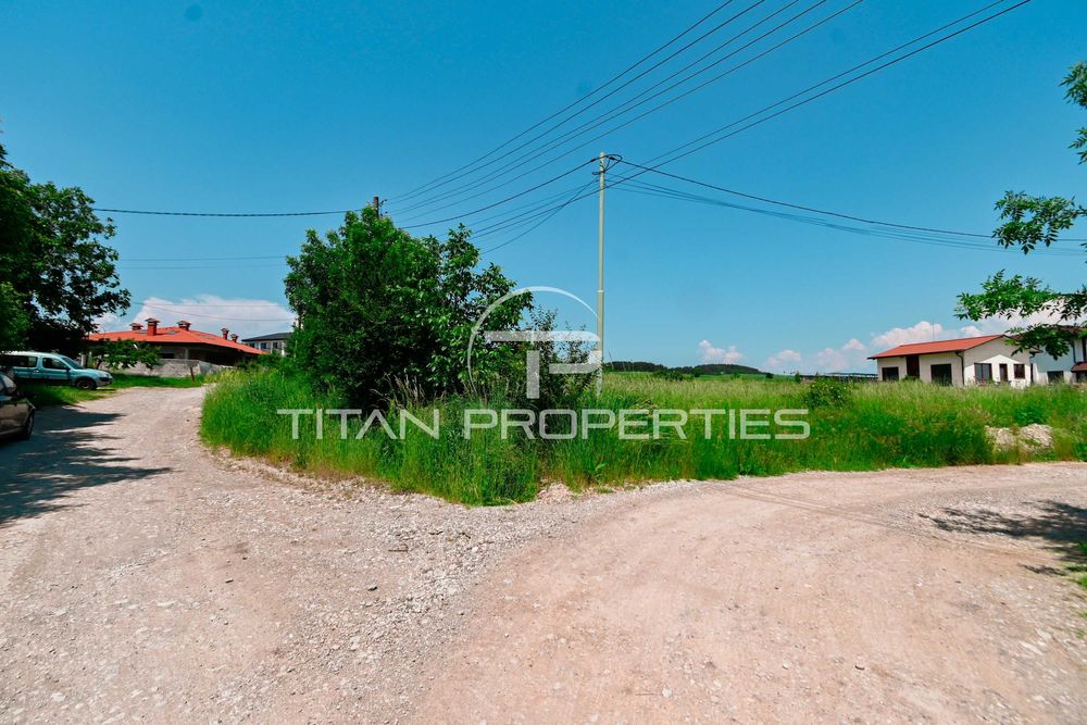 Продава се Парцел в с. Хераково, Област София-област - 767 кв.м за 94 €/кв.м - Снимка #2