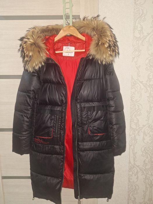 Зимний пуховик б/у