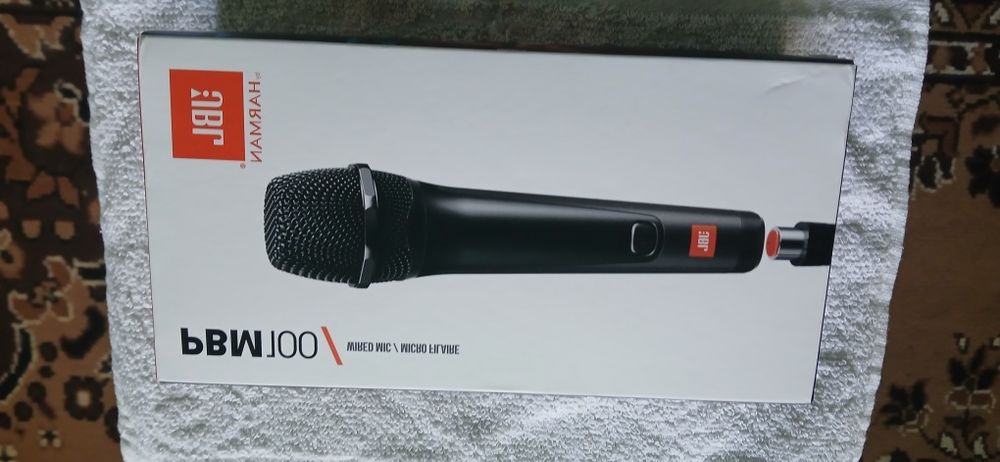 Microfon JBL PBM 100