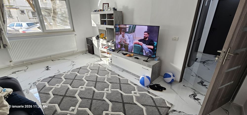 Apartamente 2 camere semidecomandat.