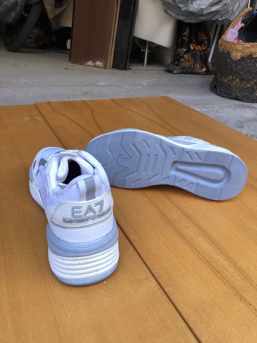 Нови обувки на супер цени