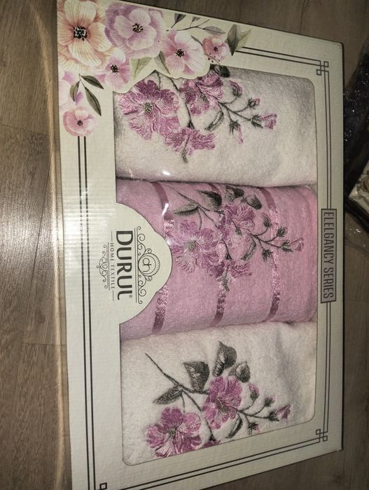 Платки палантины, полотенца в упаковке, листайте