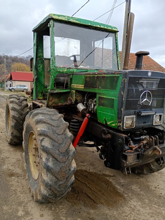 Vand tractor Mercedes MB truck 900