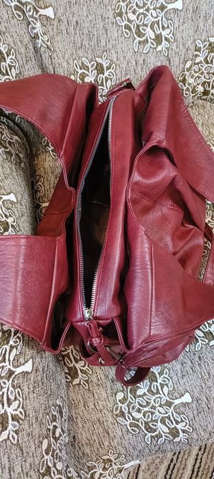 Женская бордовая сумка