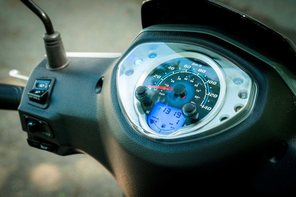 Scuter SYM Symphony , 125 cc, Permis categoria B.