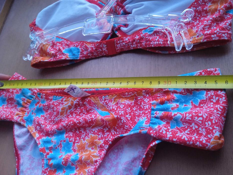 НОВ дамски бански Esprit - размер 38