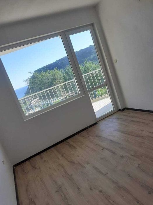 Продава се Двустаен апартамент в Каварна - 89 кв.м за 675 €/кв.м - Снимка #1