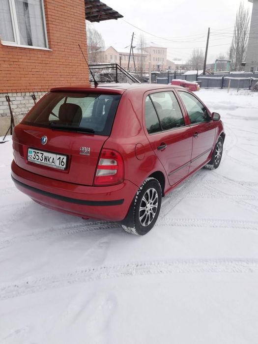 Продам машину Шкода фабия