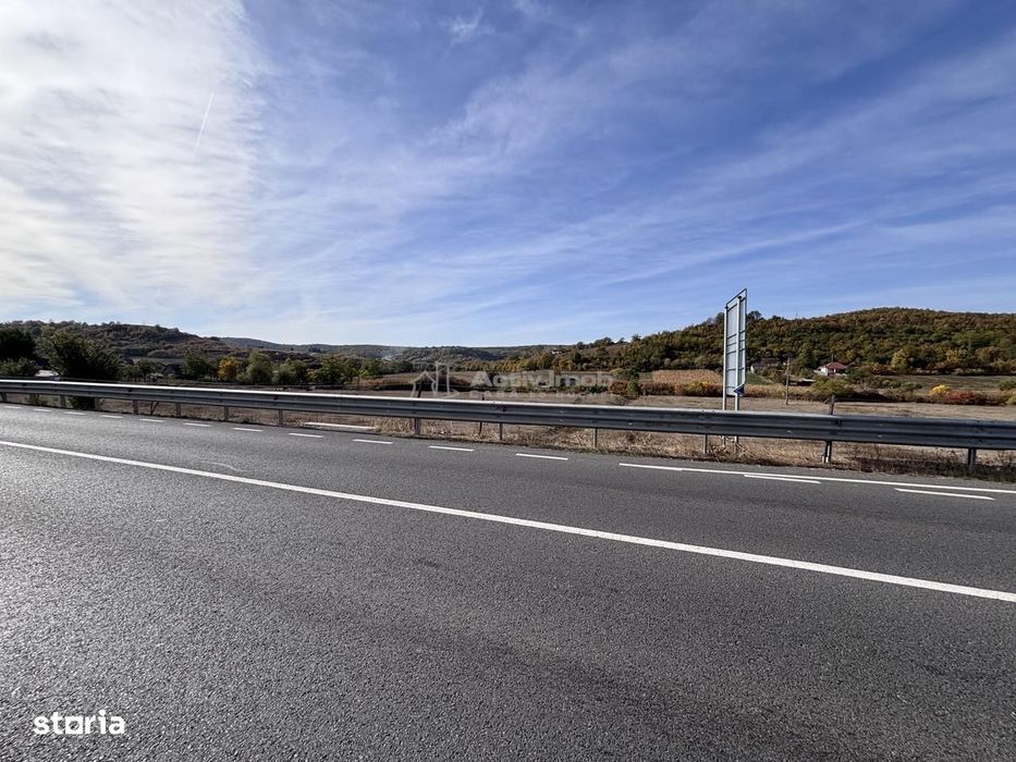 Teren intravilan 2763 mp  Hidiselul de Jos