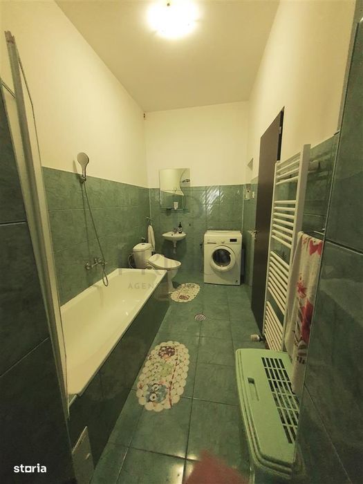 Balcescu - Istoric - Parter - 3 Camere - 2 Bai - Gradina 90Mp - Centra