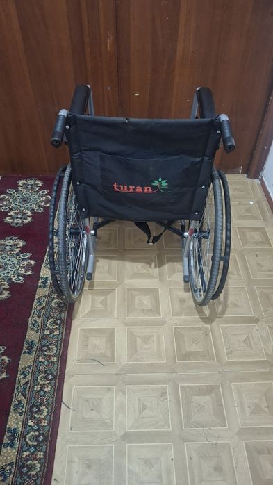 Инвалидная коляска