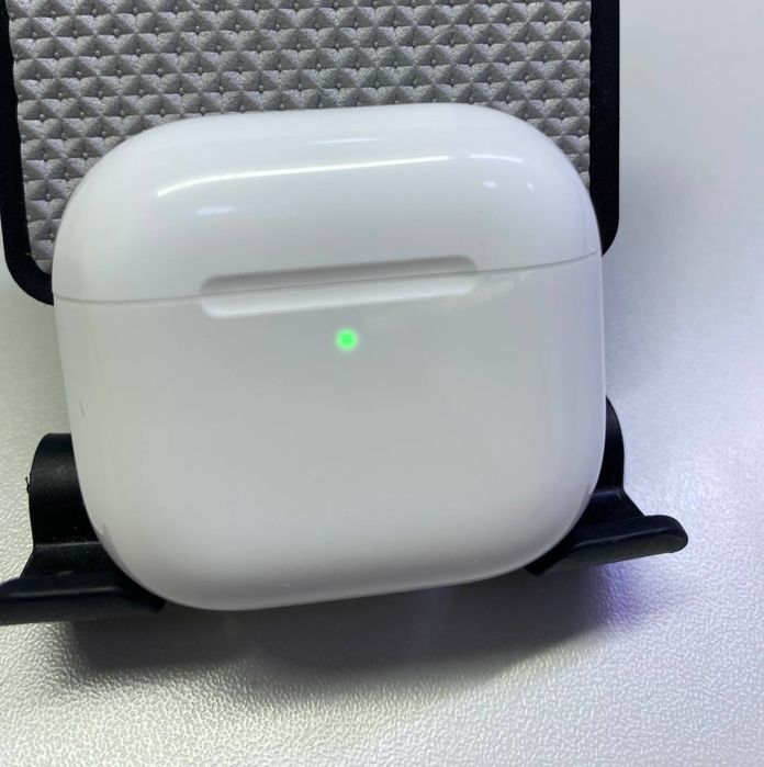 AirPods 4 , КН26076