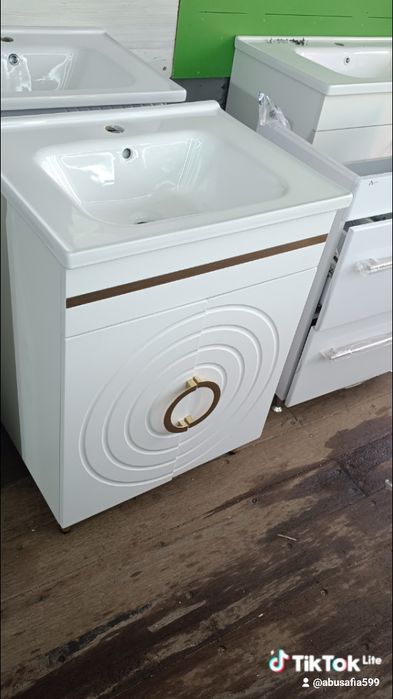 Тумба для ванной с раковиной