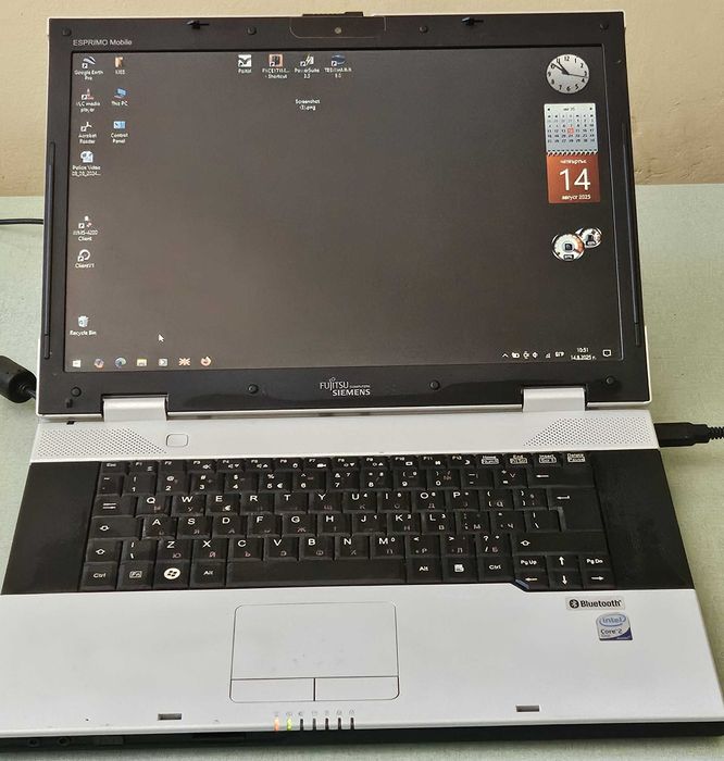 лаптоп Fujitsu Siemens V6505
