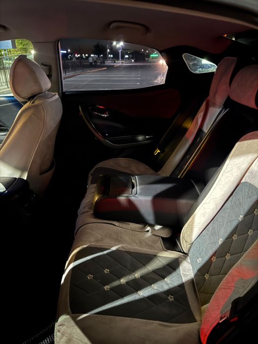 Продается Hyundai Grandeur 2015 г