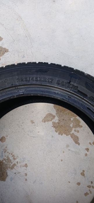 Anvelope 225/45 R17