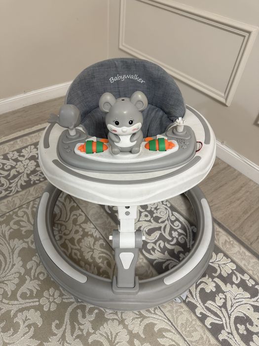 Продается ходунки babywalker