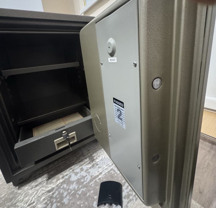 Сейф огнестойкий President