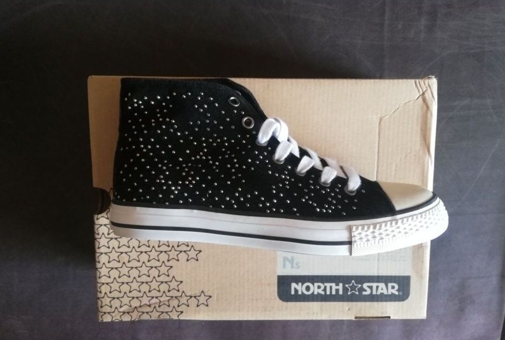 Маратонки reebok/риибок 38 и Дамски кецове north star