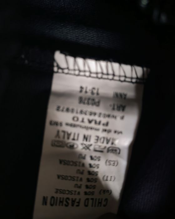 Pantaloni vârsta 13-14 ani noi cu eticheta.Marca Bad Girl.