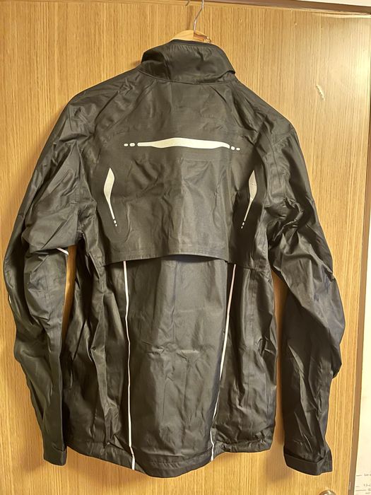 Jacheta alergare Nike cu lumini - M