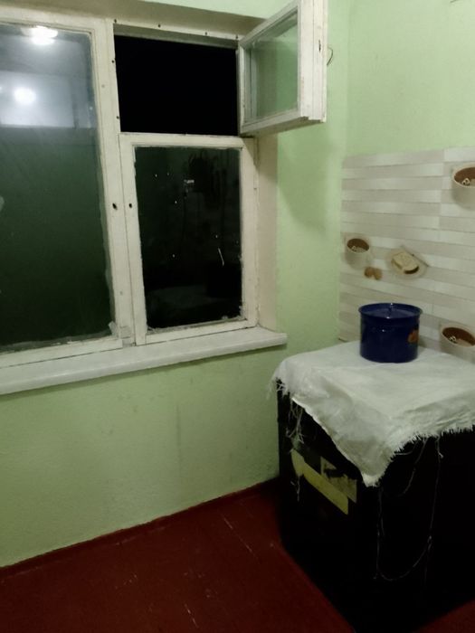 Sirdaryo viloyati shirin shahrida do’stlik mahallasida 1 blok 5 dom 40