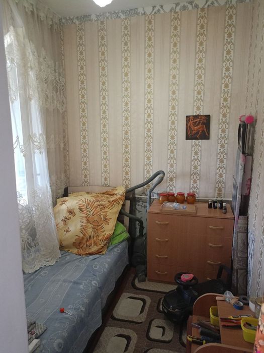 Продаю свою  квартиру 2в3/4/4 Юнусабад - 11