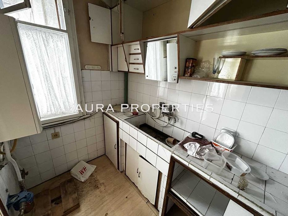 Продава се Многостаен апартамент в Разград, Варош - 100 кв.м за 1377 €/кв.м - Снимка #6