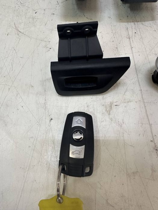 Contact cheie buton pornire butoane geam BMW Seria 1 E81 E87
