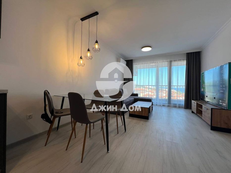 Продава се Тристаен апартамент в Свети Влас - 106 кв.м за 1011 €/кв.м - Снимка #2