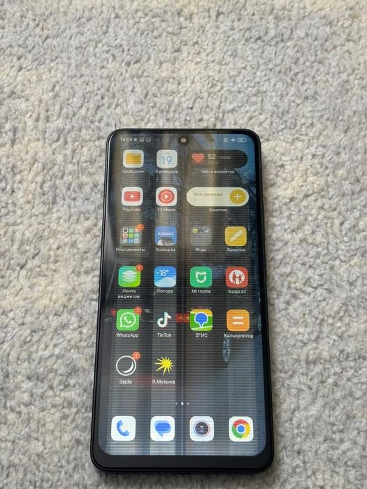 Редми нот 13 на дисплее есть дэфэкты