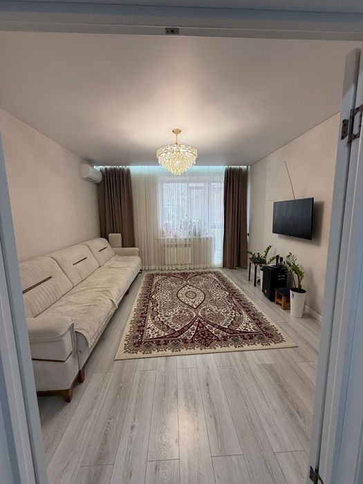 Продам 3 комн квартиру.