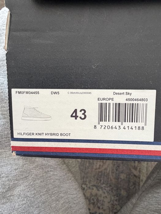 Tommy hilfiger номер 43