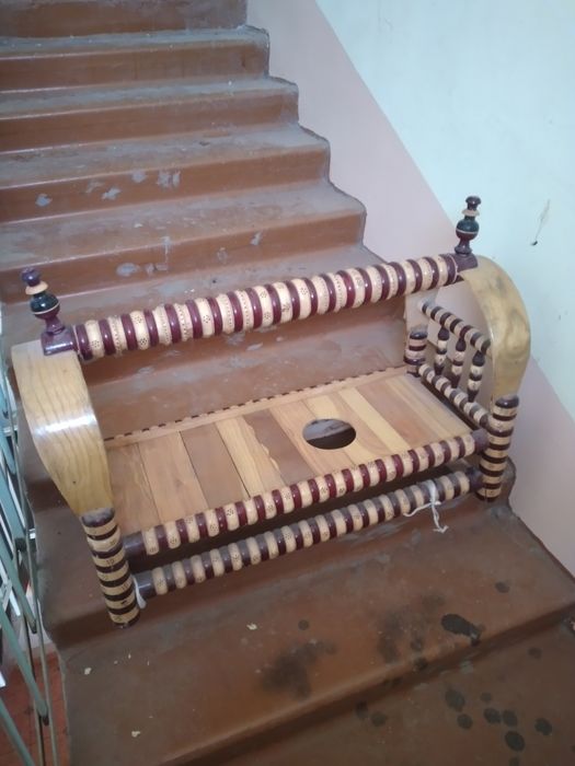 Бешик сотилади фарзанд ният к,илганларга