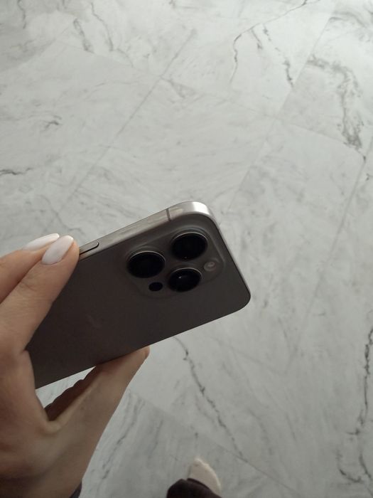 Iphone 15 pro max 256gb silver