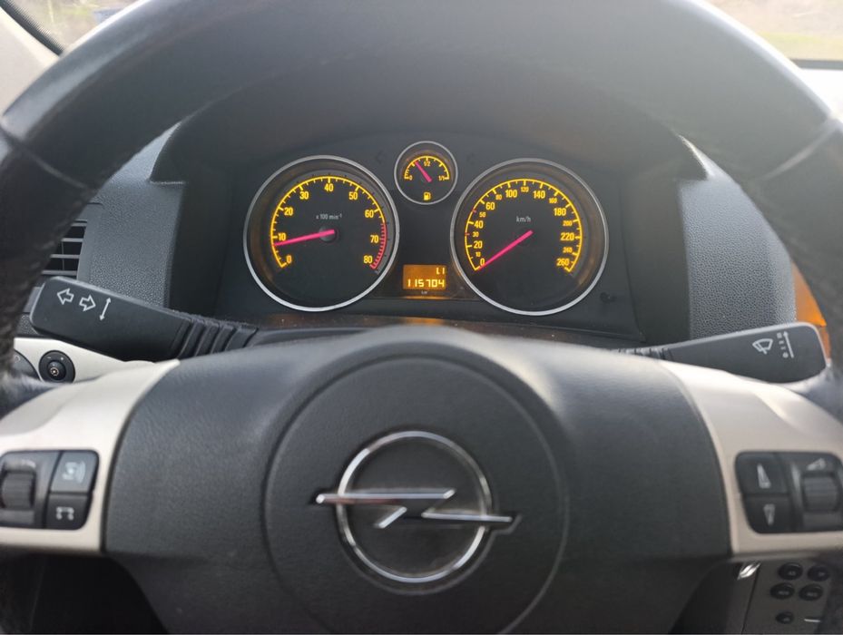 Opel Astra 1.4i 90к.с