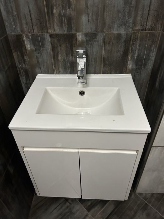 Висящ шкаф с мивка и смесител 55/50/40