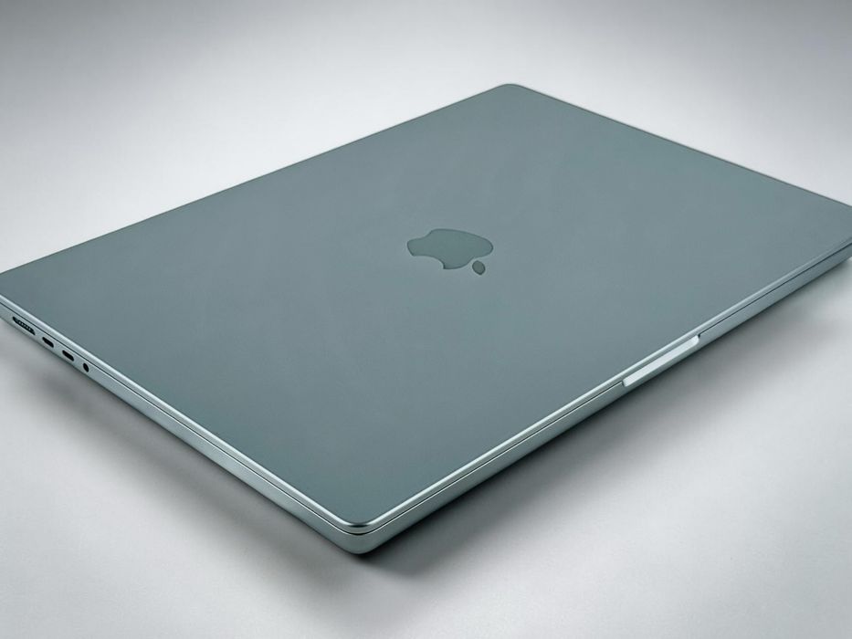КАТО НОВ! MacBook Pro 16" M2 PRO 12CPU 16GPU 16GB RAM 512GB SSD 100% Батерия! Гаранция!