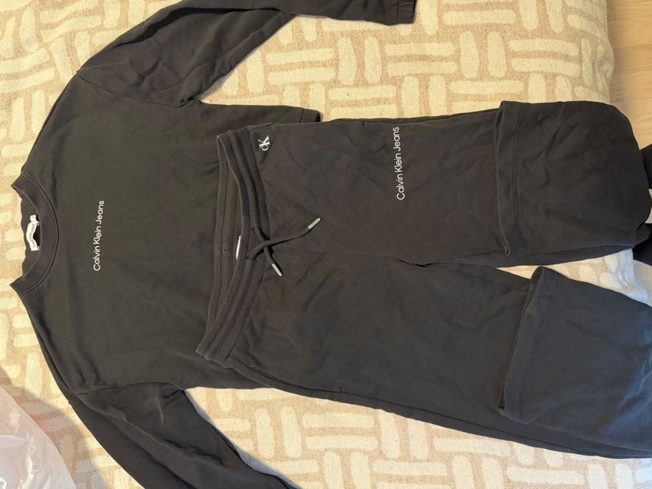 Calvin klein екипче