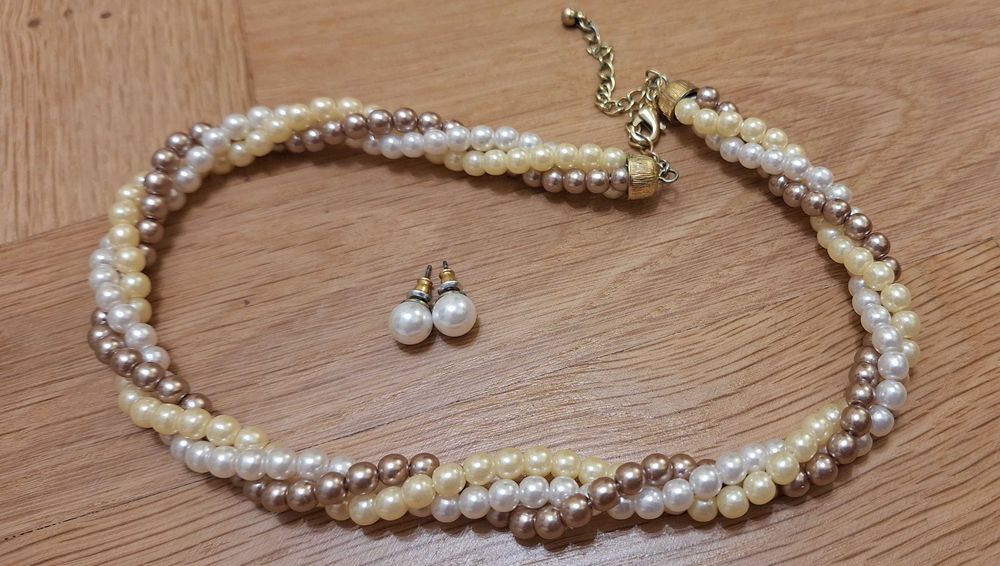 Комплект колие и обици