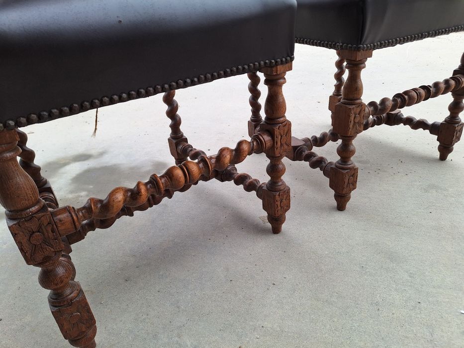 2 броя стари ( ретро ) столове