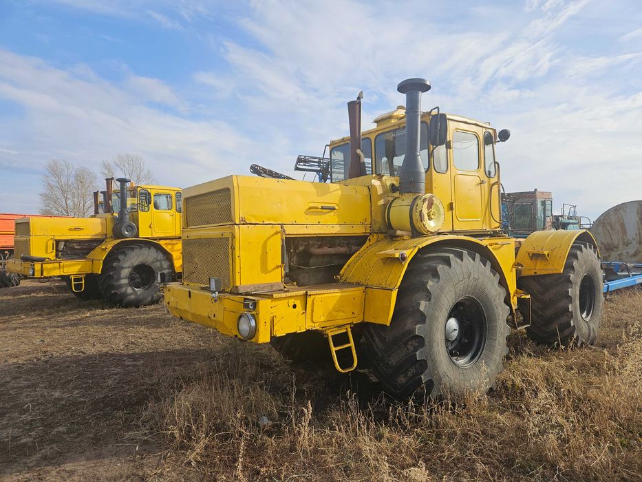 Продам Кировец К-700, К-701