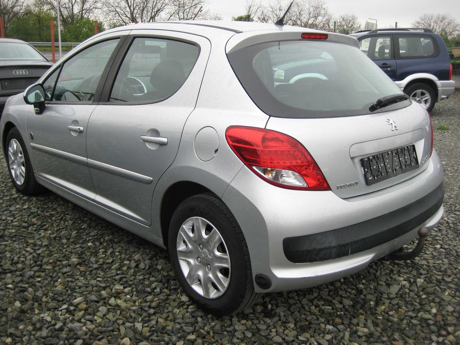 Пежо 207 1.4 VTI ГАЗ