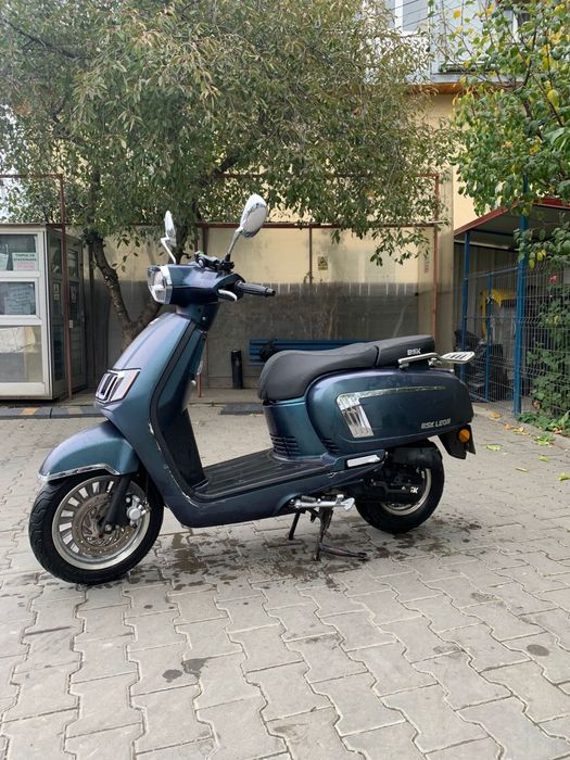 Scuter BSK LEON - 50 cc - 25km/h