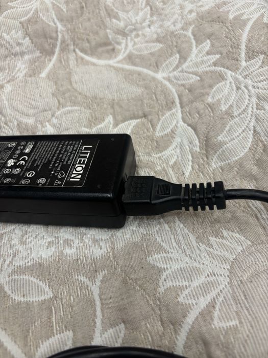 Зарядка для ноутбука acer