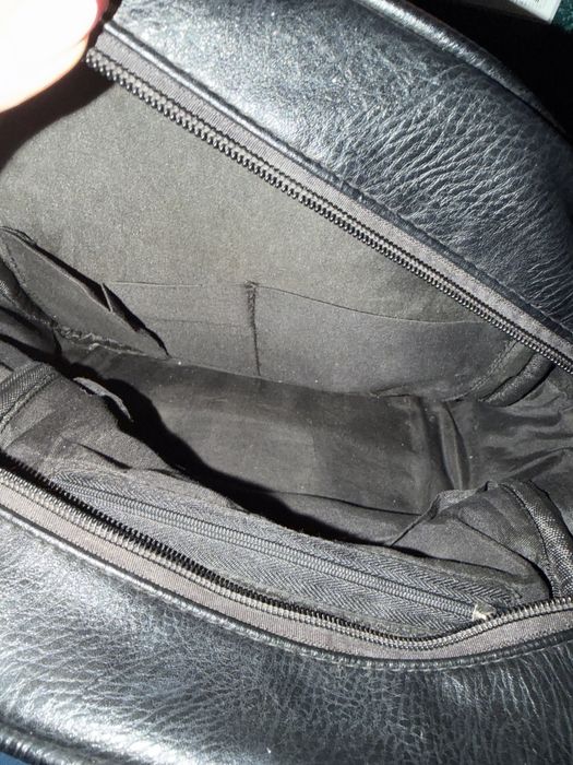 Черна кожена чанта