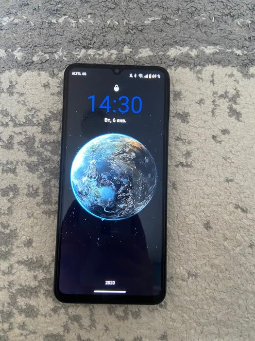 Продам реалми нот 50