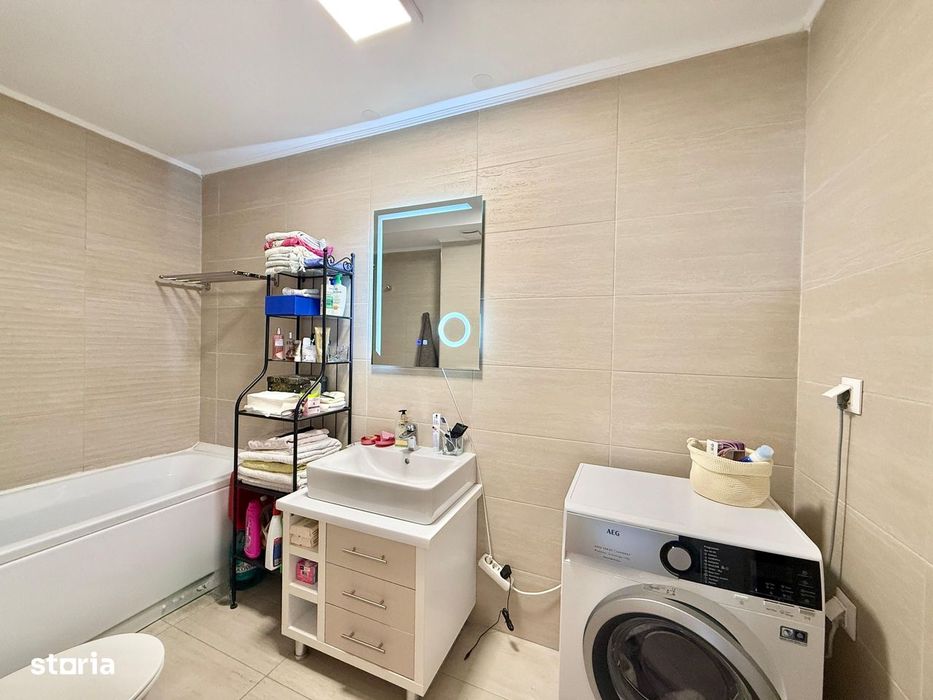 COSMOPOLIS - Apartament cu 2 camere, mobilat si utilat.