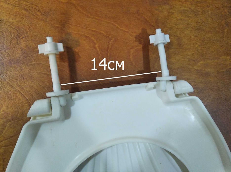 Крышка от бачка унитаза (ссср). Сиденье для унитаза, туалета.